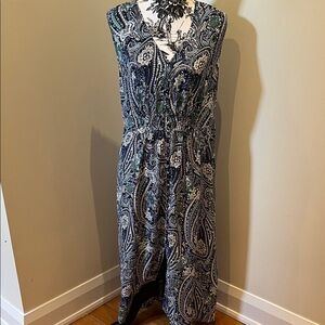 Blue paisley v neck dress with front button styling and elastic at waist